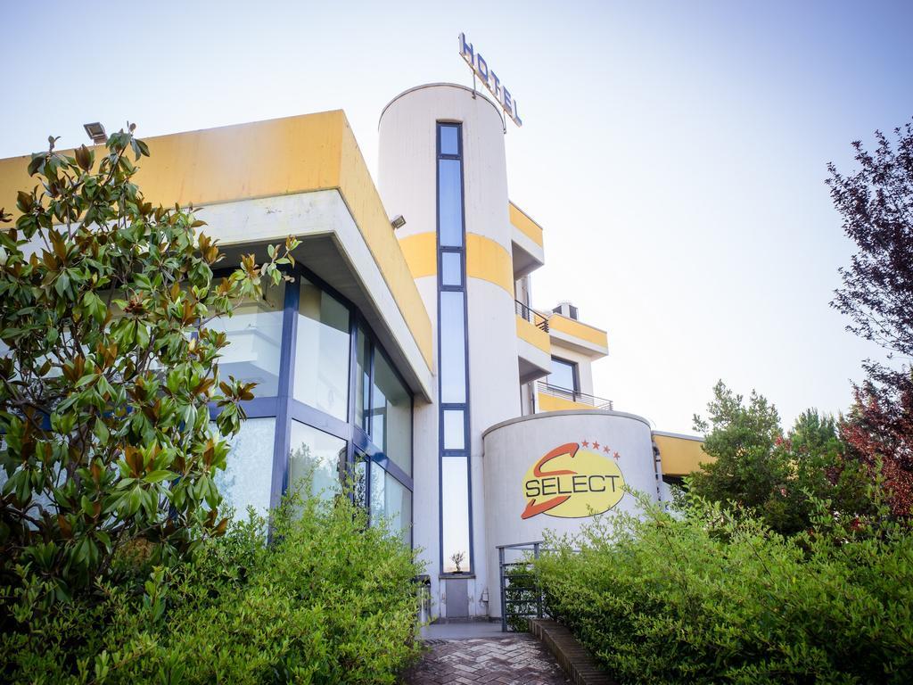 Hotel Select Atessa Exterior foto